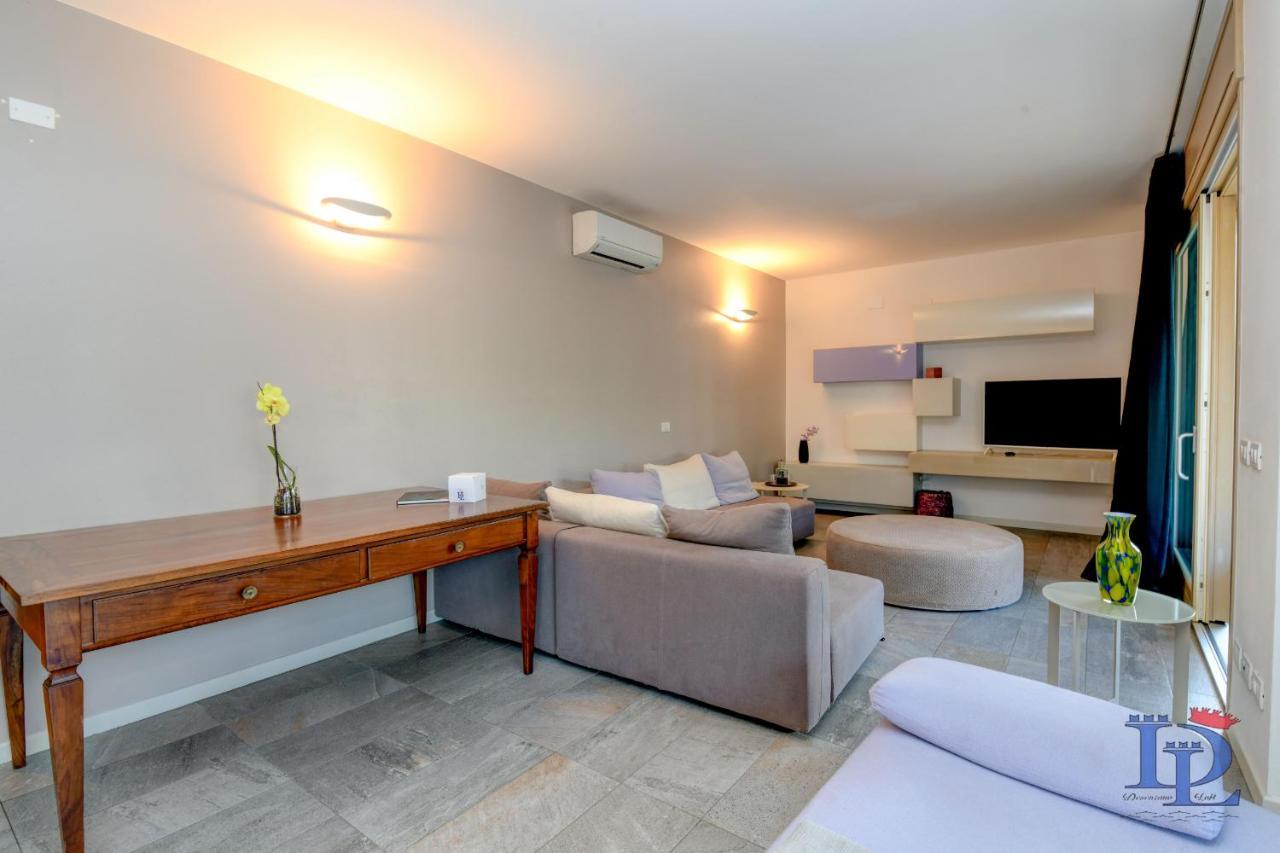 Desenzanoloft Oscar Luxury Suite Desenzano del Garda Buitenkant foto
